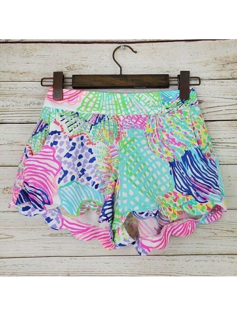 Lilly Pulitzer Dahlia Shorts Size XS Multicolor Scalloped Hem Pants Modal Tencel